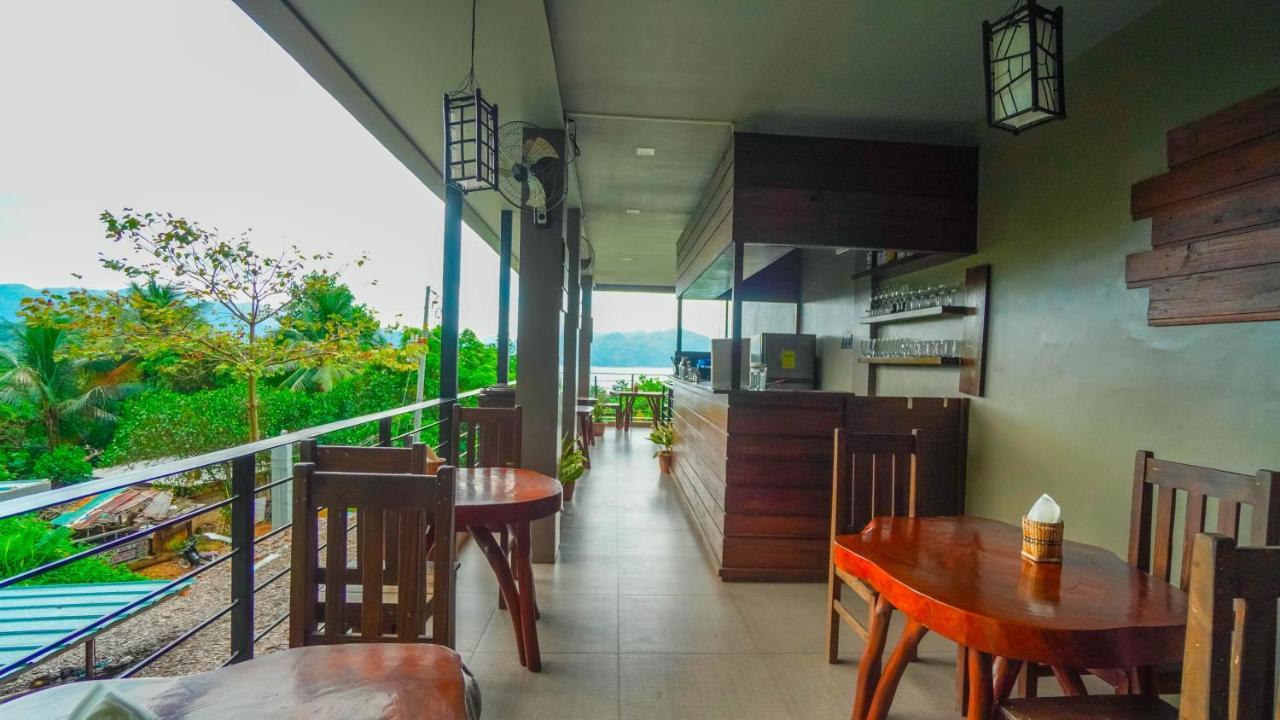Hotel The Ridge Coron Esterno foto