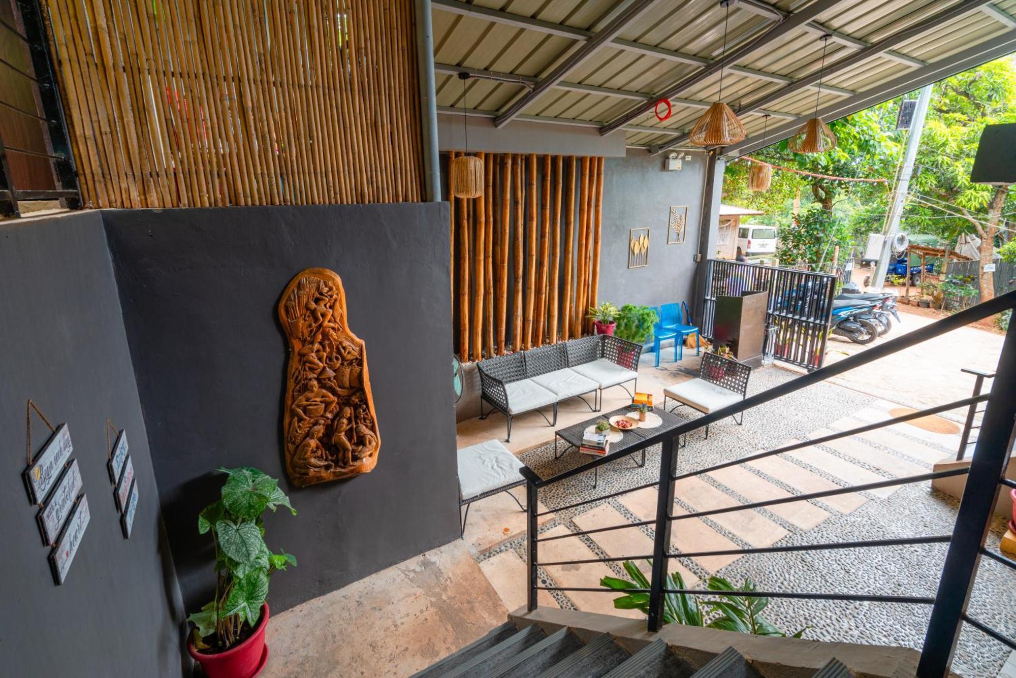 Hotel The Ridge Coron Esterno foto
